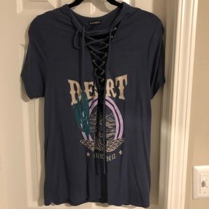 Express “desert dreaming” lace up graphic tee